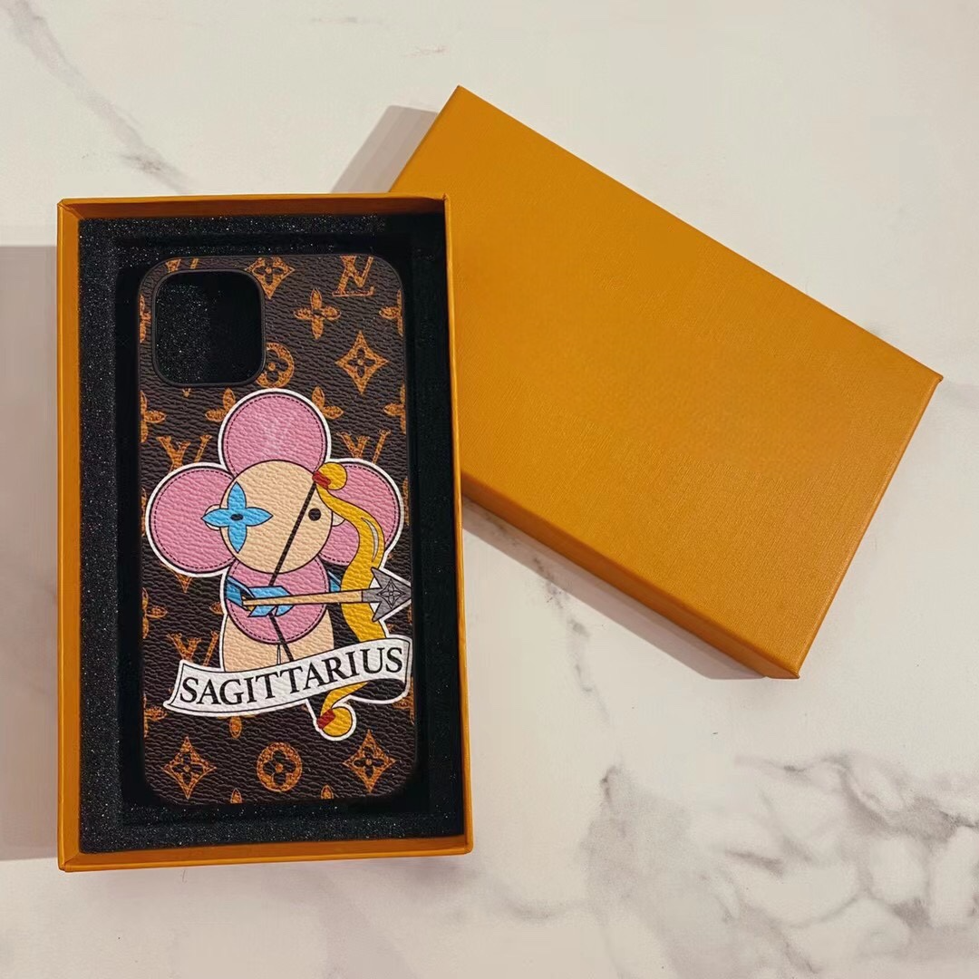 Funda para iPhone pintada con amor de Sagitario hecha a medida