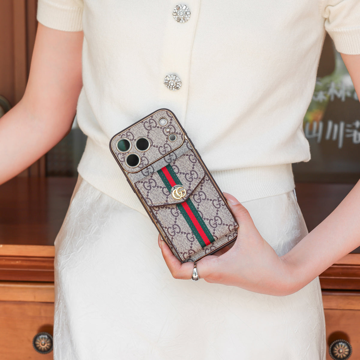 Luxury Vintage Pattern -kuvioinen iPhone-kotelo | Lompakkokorttipidike ja Crossbody-hihna