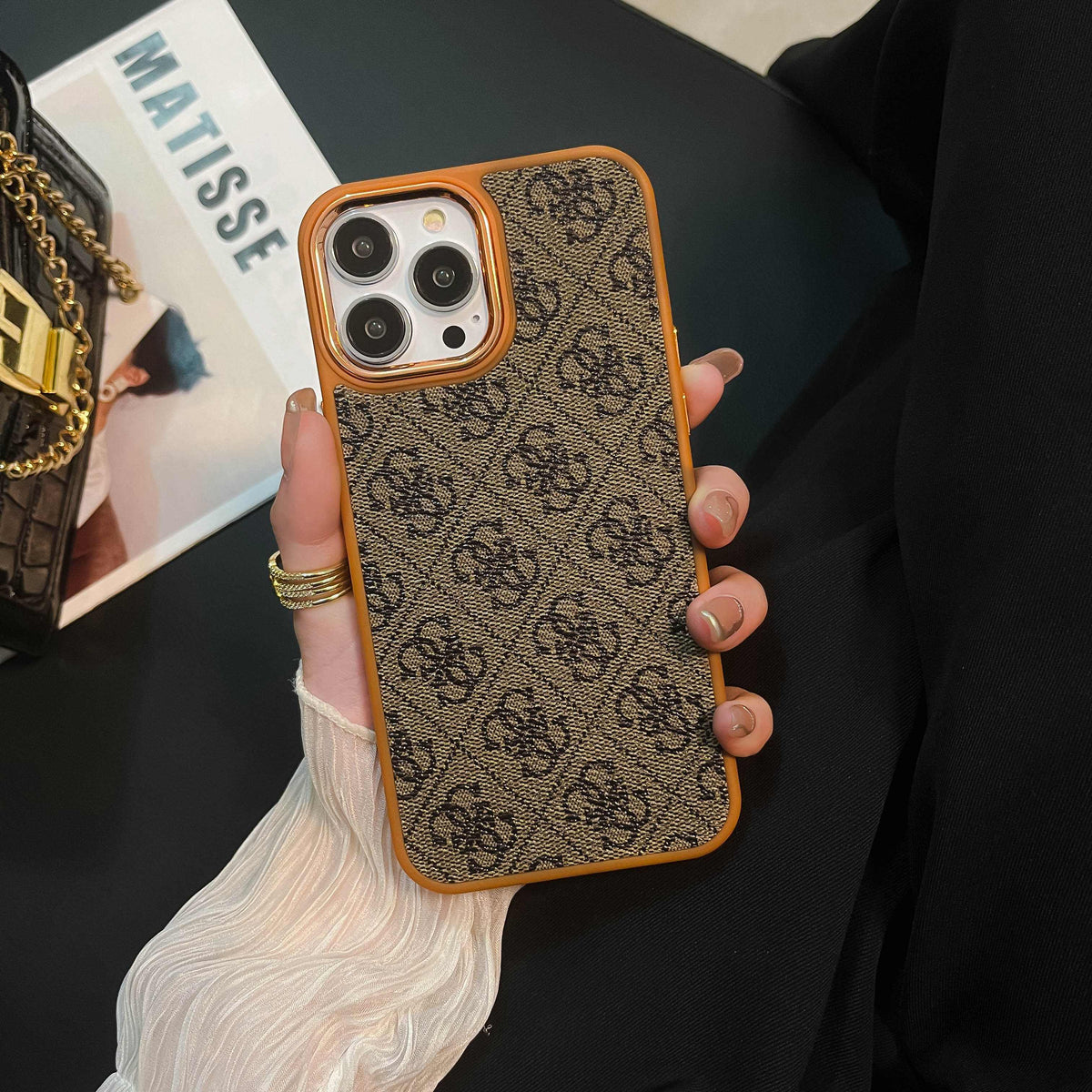 Capa de luxo amarela para iPhone-MD231025