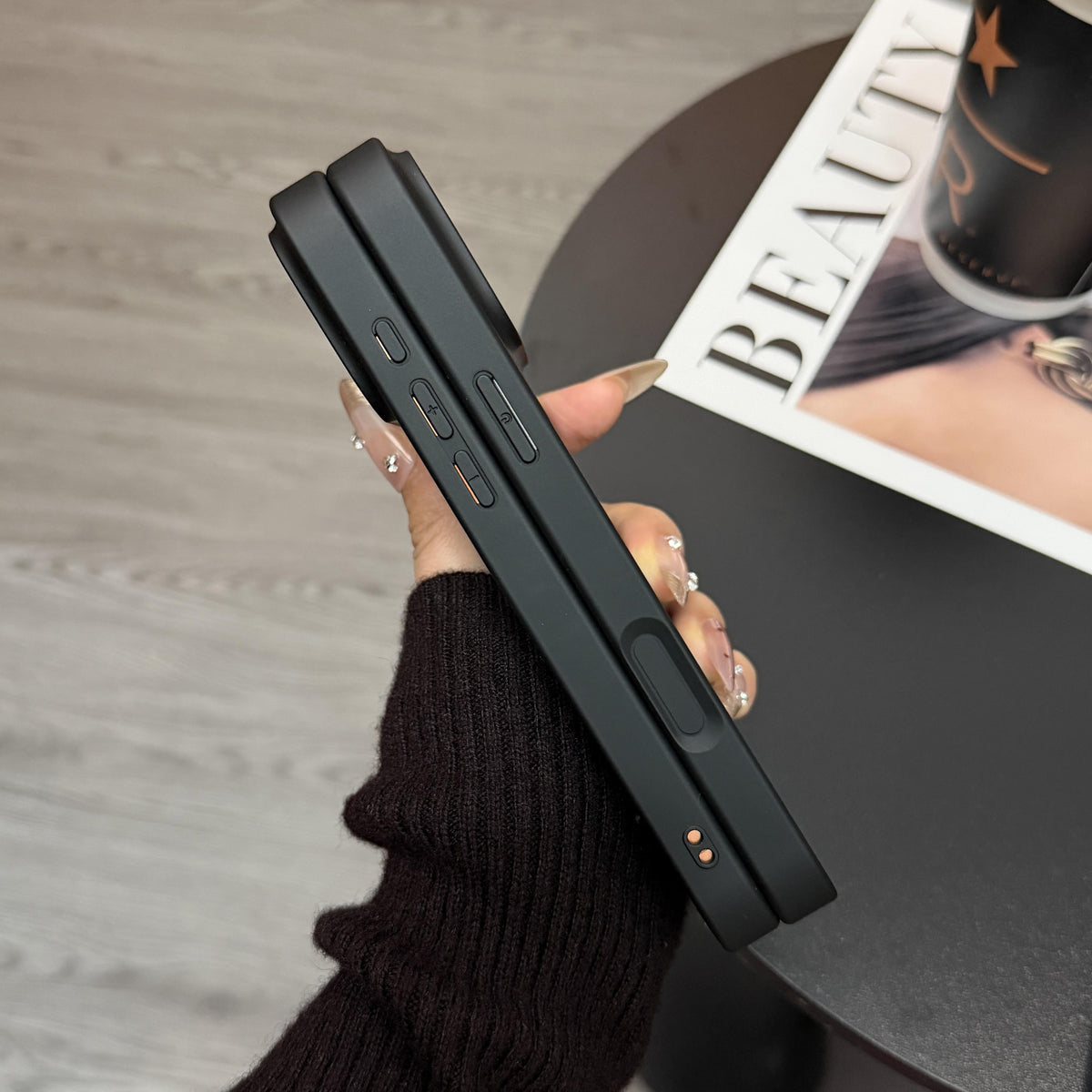 MagSafe Klassiek leren iPhone-hoesje met monogram