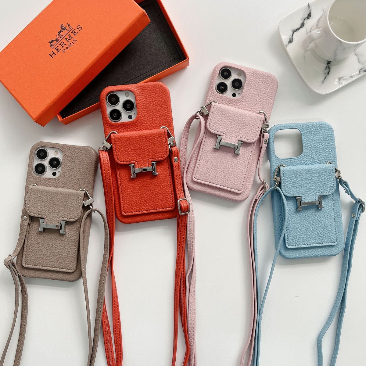 H-kaarthouder iPhone-hoesje met leren ketting