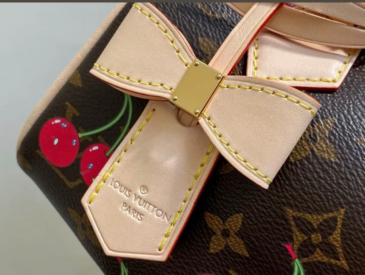 🌟 L- Cherry Keychain: Cute + Luxury, All in One 🍒✨