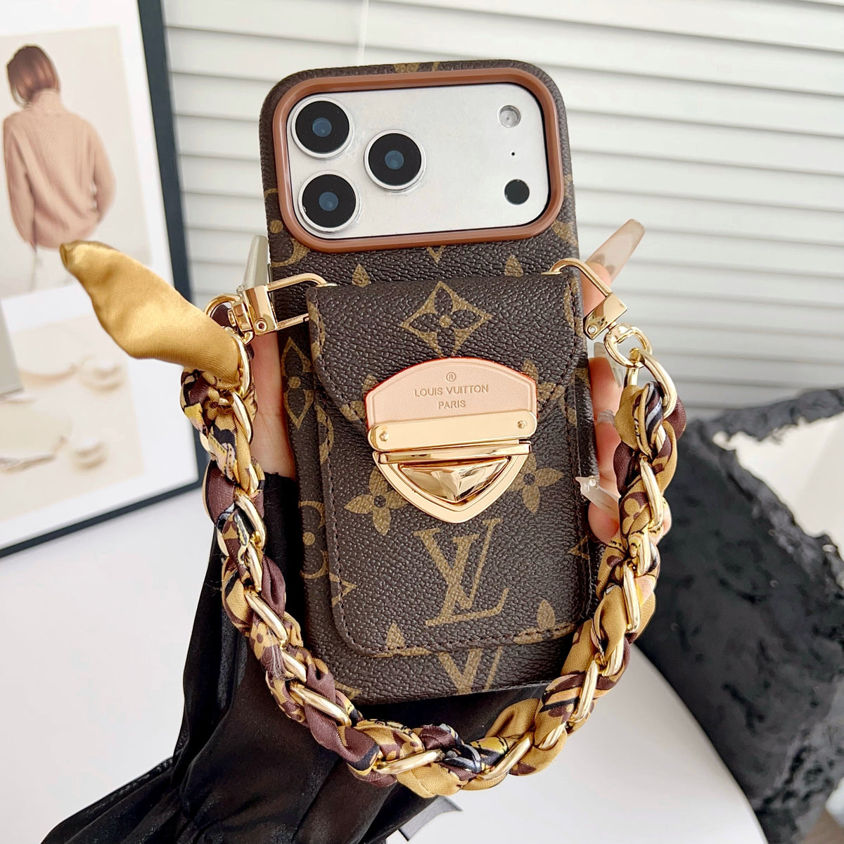 Funda cruzada de lujo para iPhone con bolsillo para tarjetas y correa desmontable