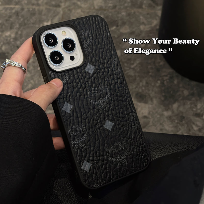 Funda para iPhone MCM negra-MCK240603