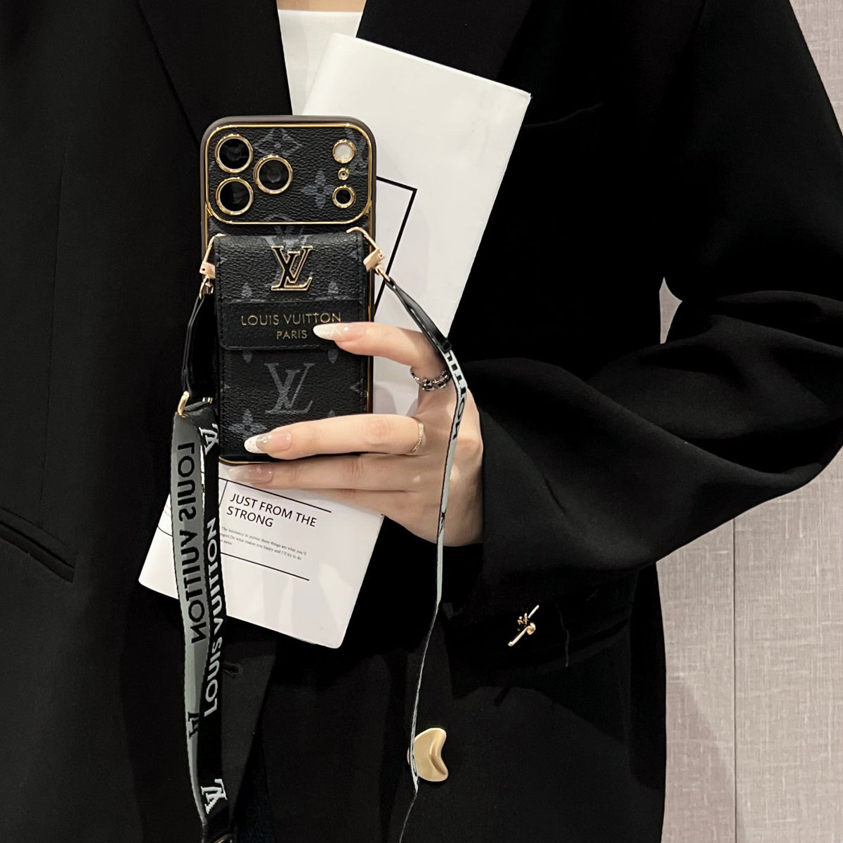 Új klasszikus luxuskártyatartós telefontok 11