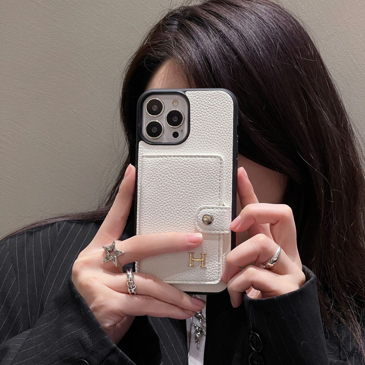 Funda para iPhone con tarjetero de cuero H