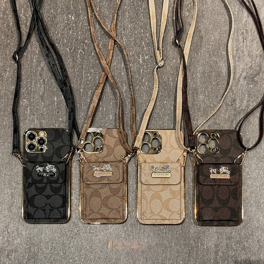 Klassische iPhone-Hülle mit Kartenetui und Lederkette
