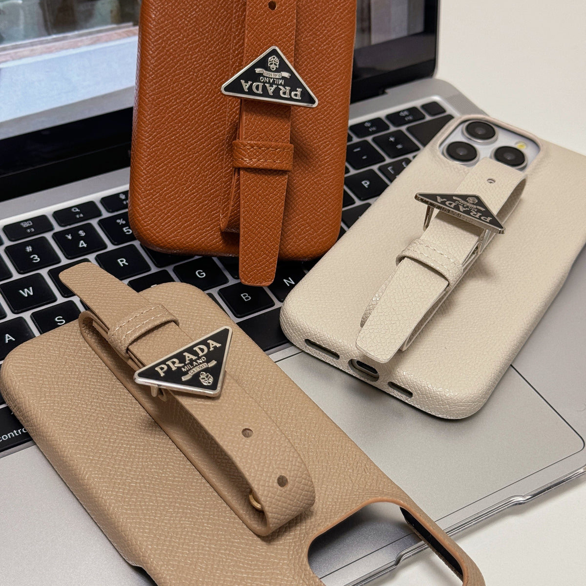 Luxe iPhone-hoesje met leren handvat