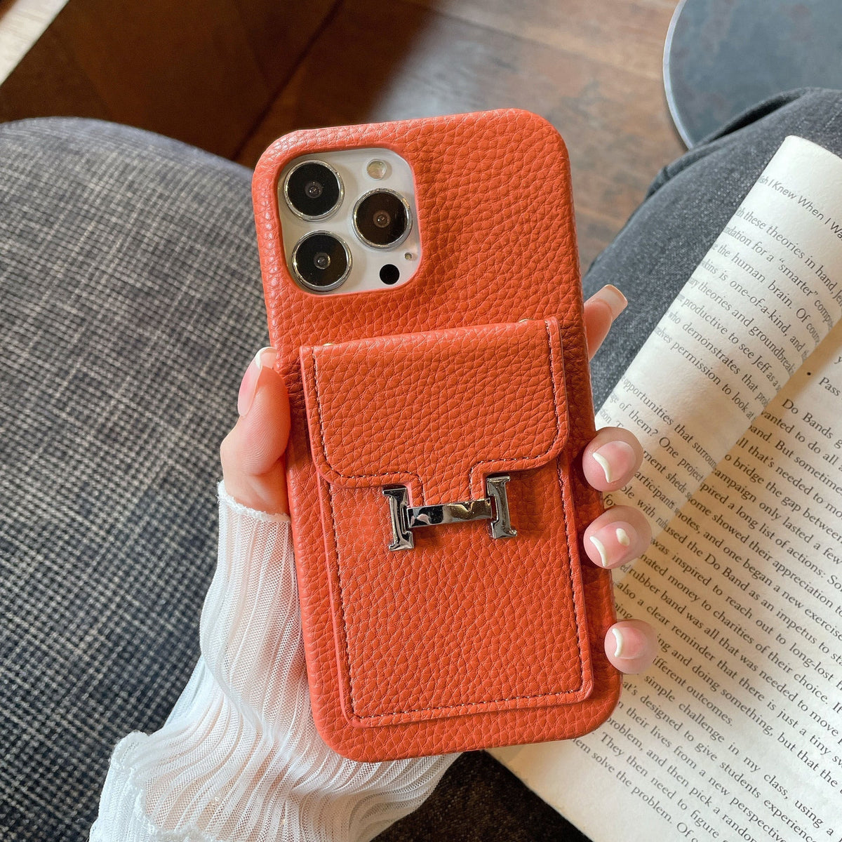 Funda de cuero para iPhone con tarjetero H