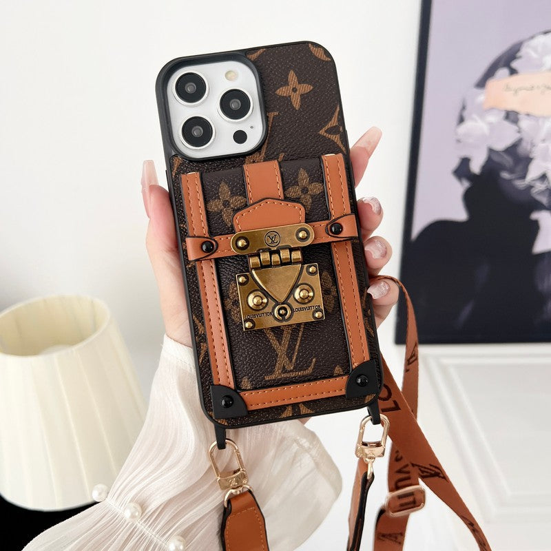 Luxe bruin iPhone-hoesje met crossbody-ketting