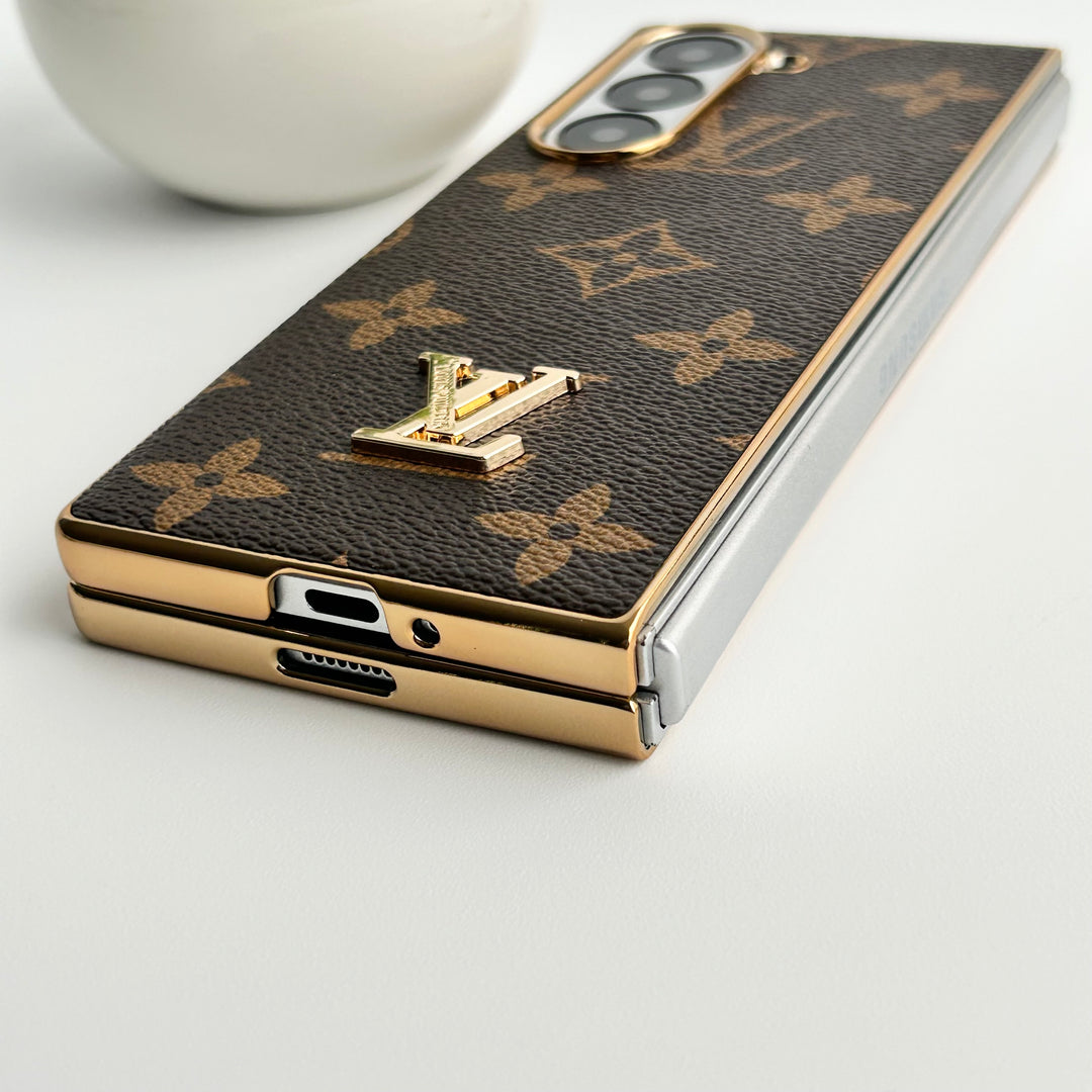 Luksusowe, pozłacane skórzane etui do Samsunga Galaxy Z Fold 6