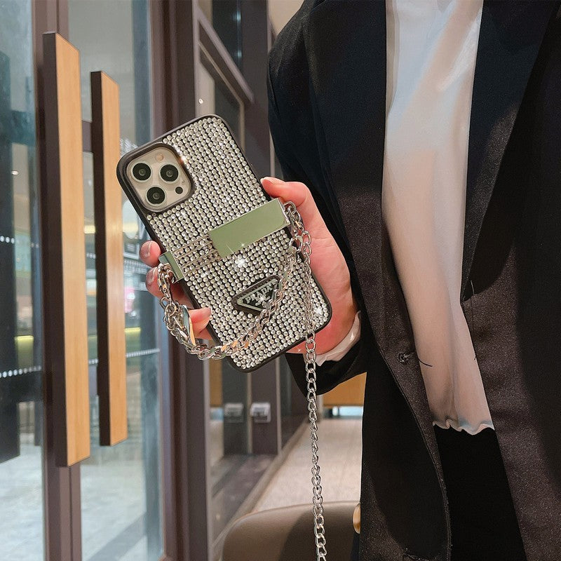 Luxe iPhone-hoesje met diamanten crossbodyketting