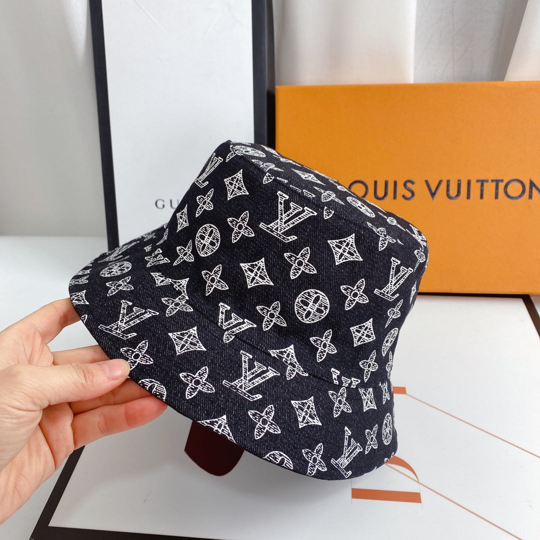 Luxus Monogram farmer vödör kalap | Luxus Designer 1v Hat