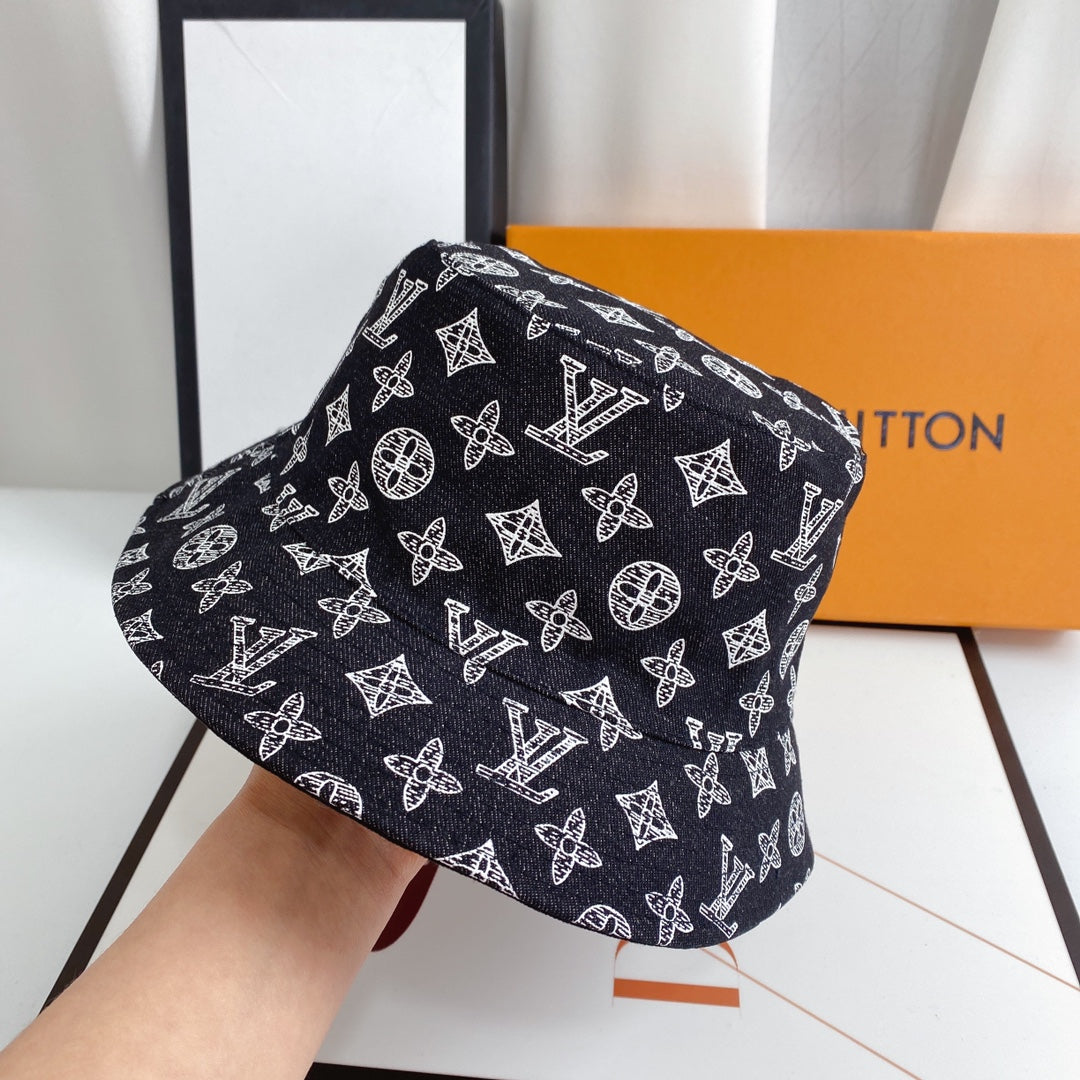 Luxus Monogram farmer vödör kalap | Luxus Designer 1v Hat