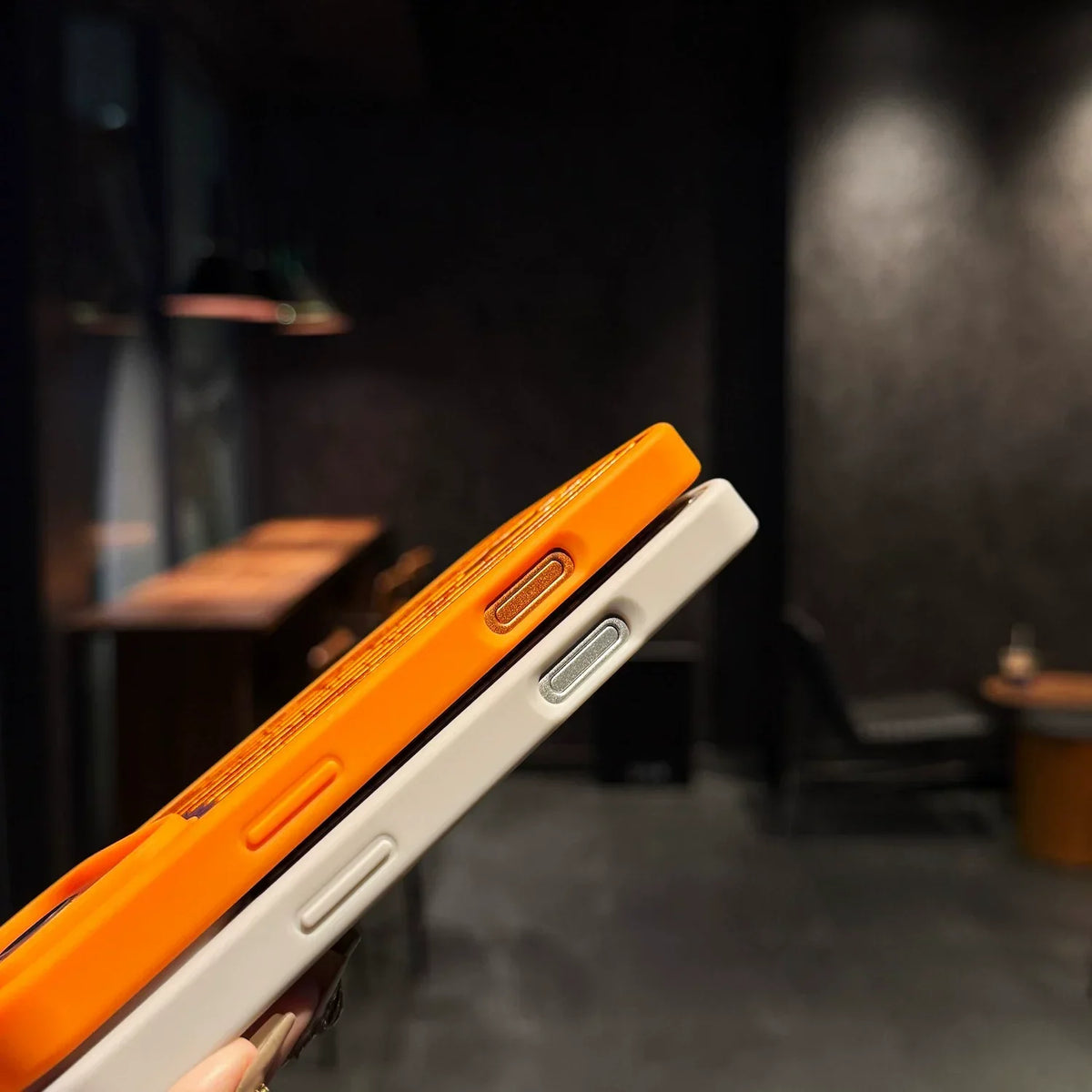 Rimowa X luxe aluminium iPhone-hoesje