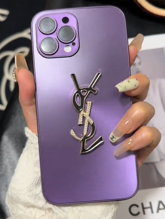 Vinilo o funda para iPhone Elegante Letter Shine x Mono